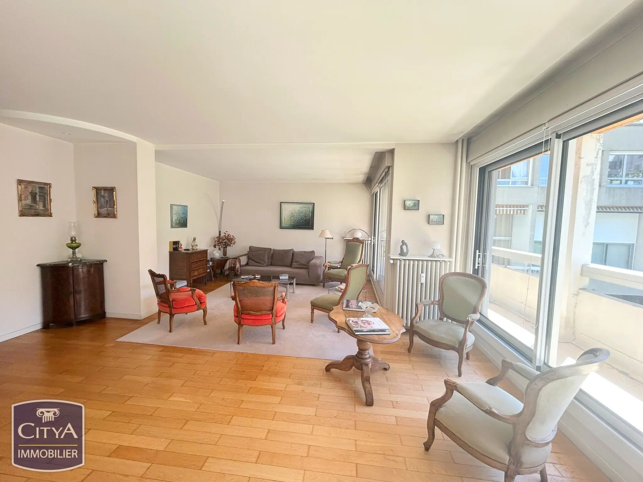 Photo 1 Appartement 5 pièces 103.41m²