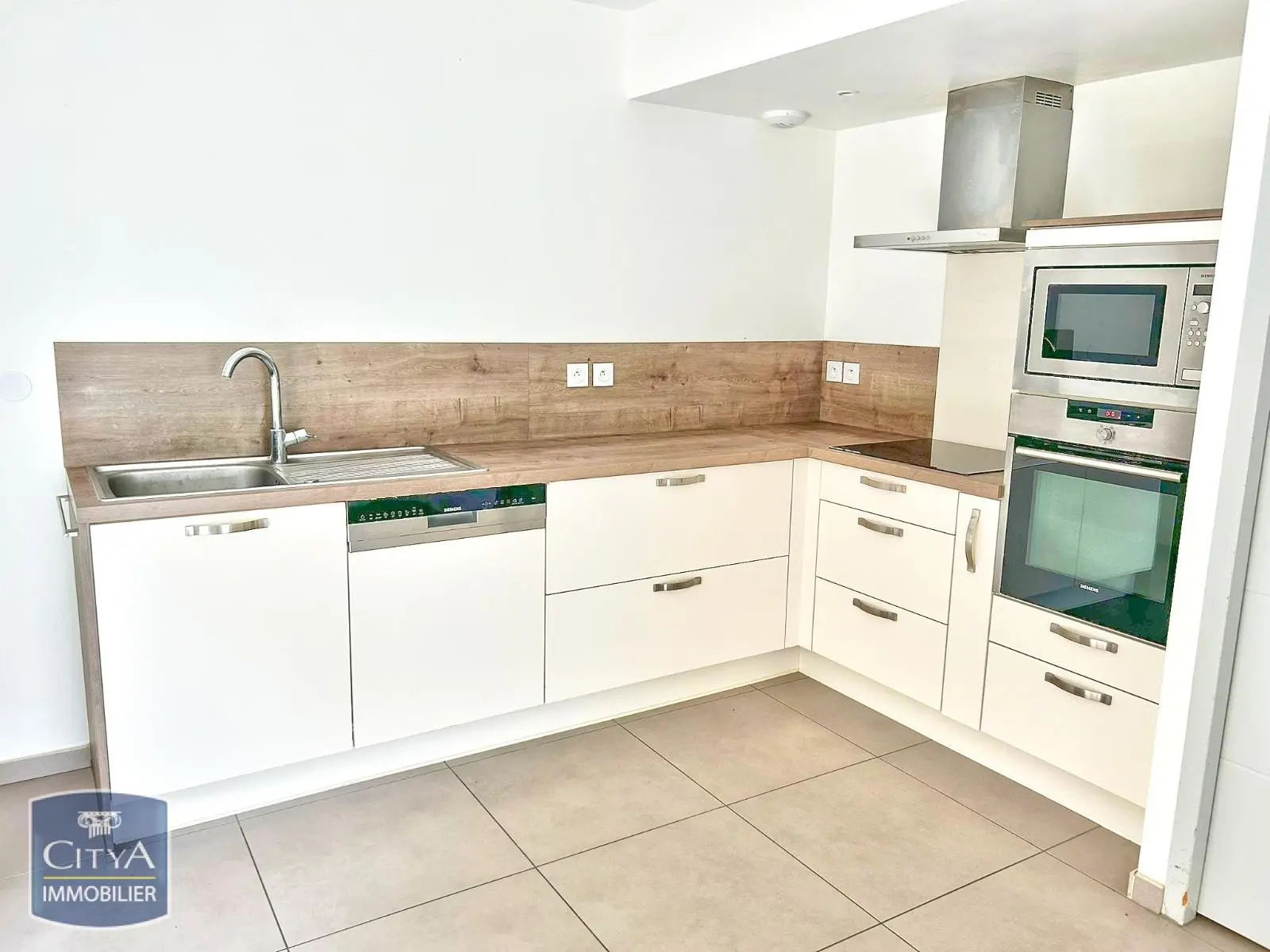 Photo 4 maison Saint-Martin-la-Plaine