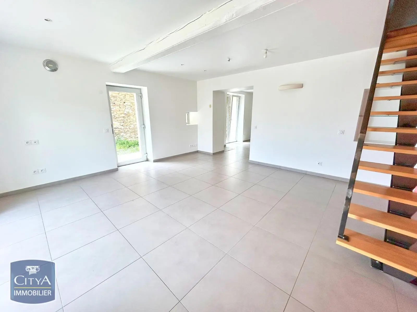 Photo 2 maison Saint-Martin-la-Plaine