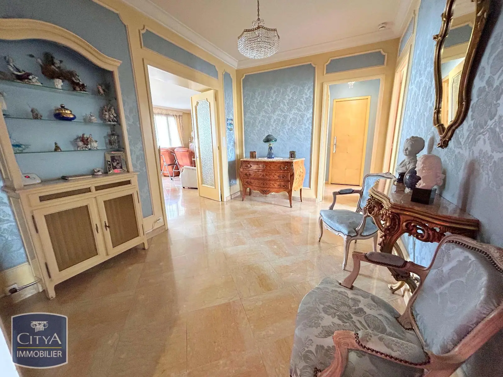 Photo 1 Appartement 4 pièces 104.31m²