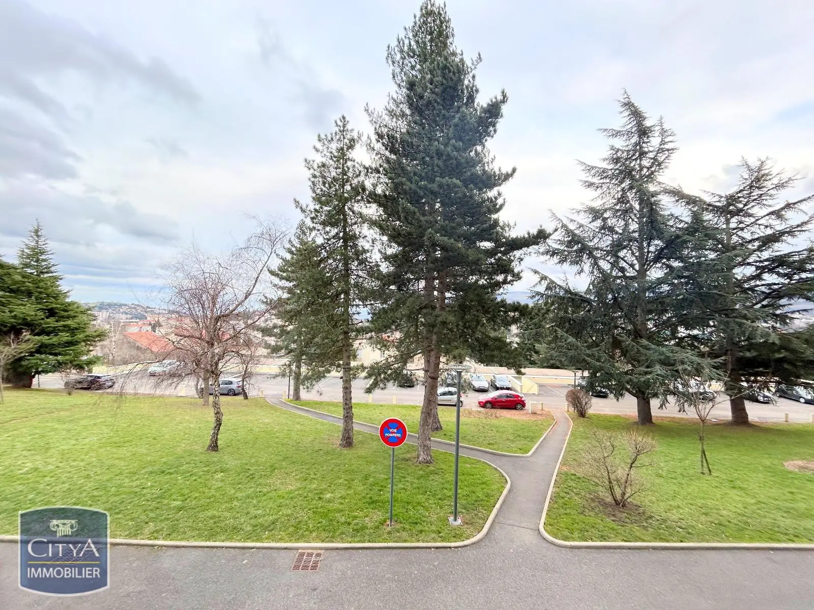 Photo 2 Appartement 4 pièces 77.09m²