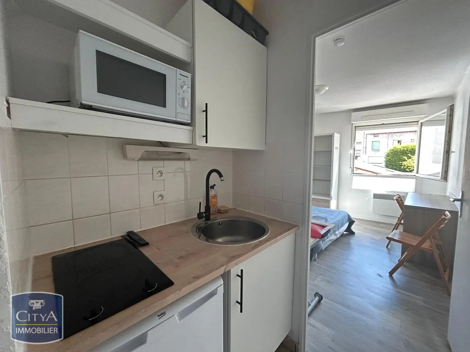 Photo 2 Appartement 1 pièce 18.32m²
