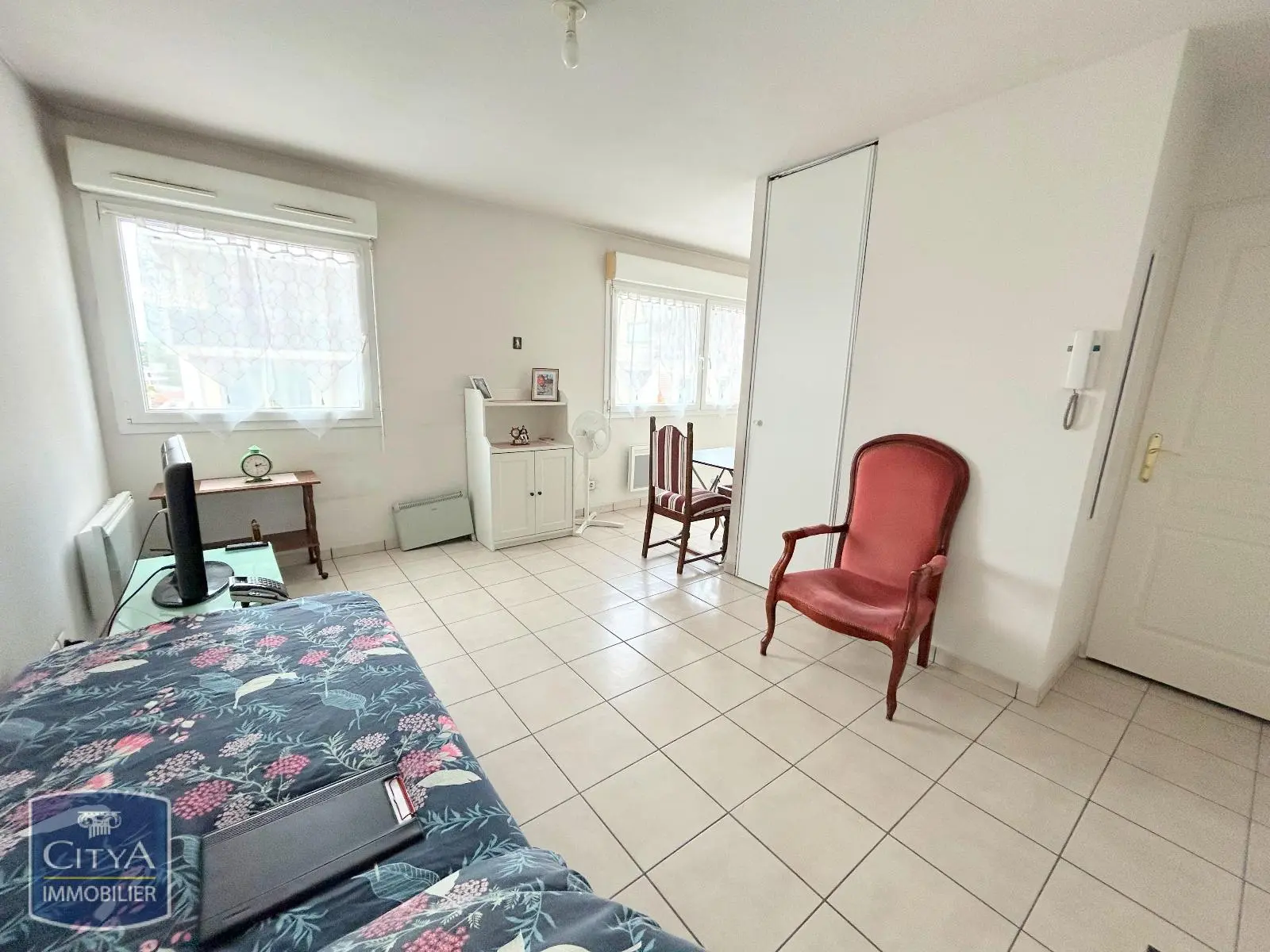 Photo 1 Appartement 1 pièce 26.12m²