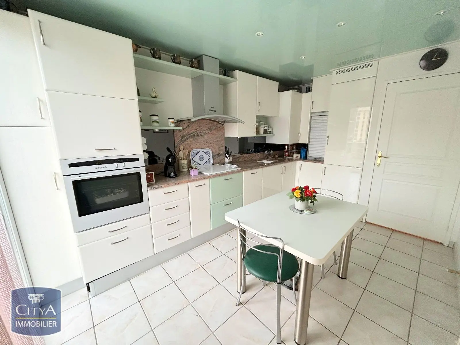 Photo 3 Appartement 5 pièces 103m²