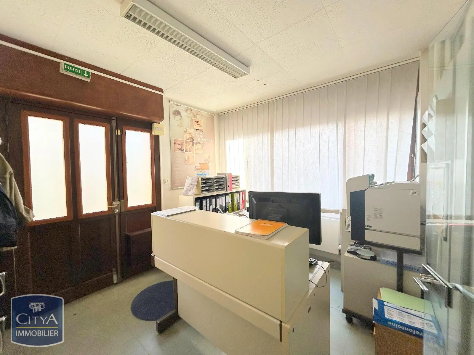 Photo 1 Local Professionnel 4 pièces