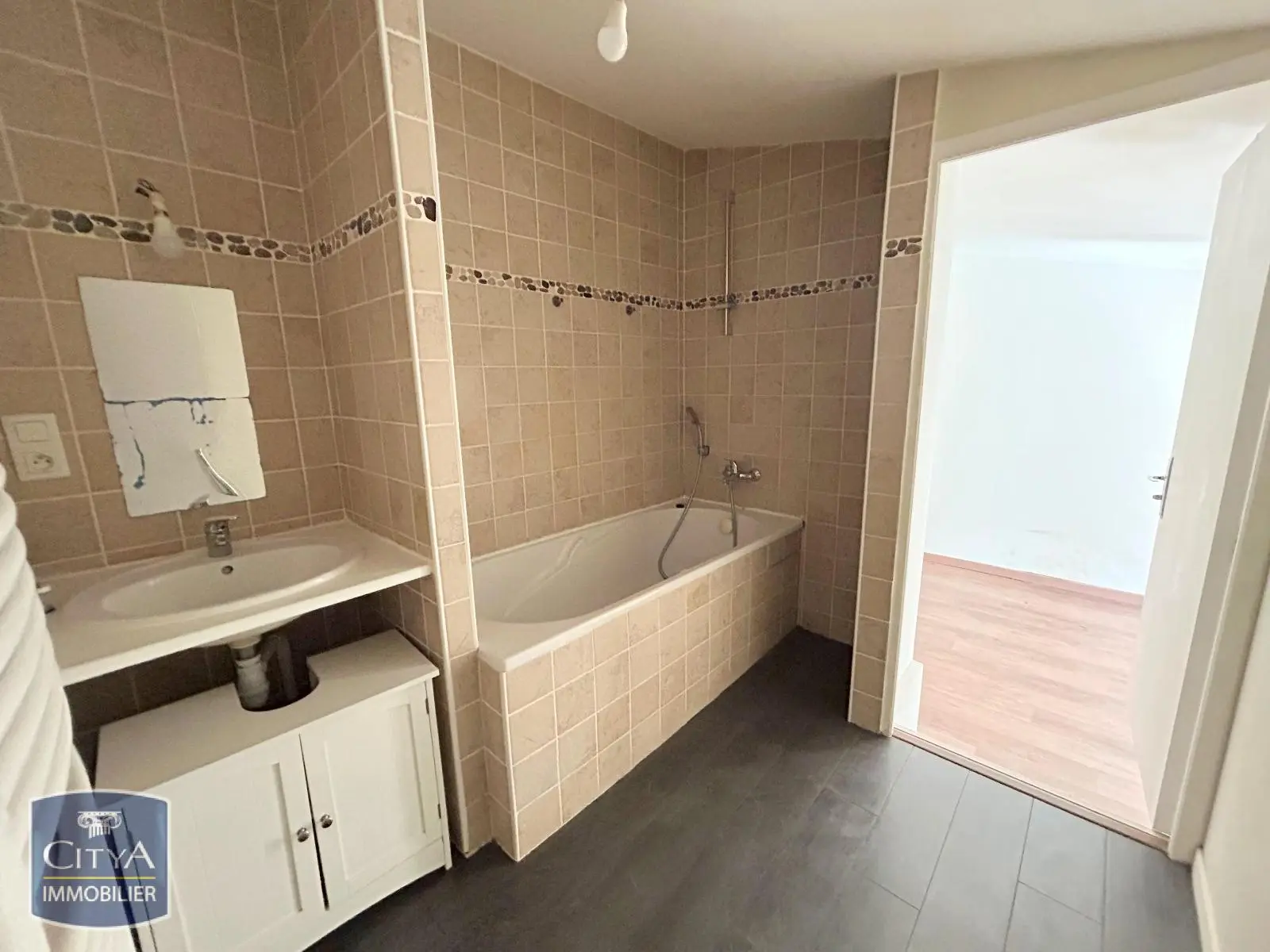 Photo 8 Maison 6 pièces 122.67m²