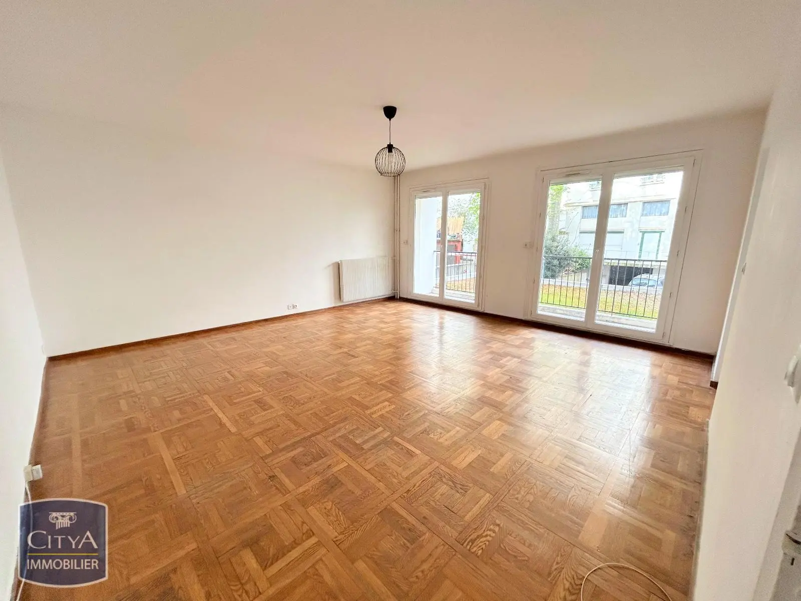 Photo 1 Appartement 1 pièce 41.39m²