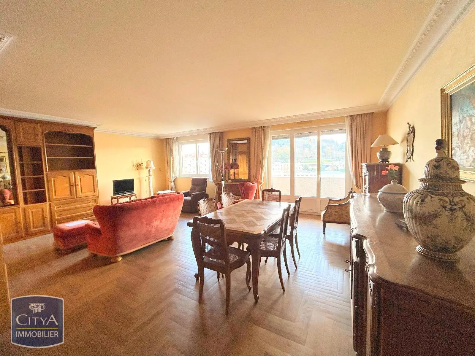 Photo 2 Appartement 5 pièces 122.17m²