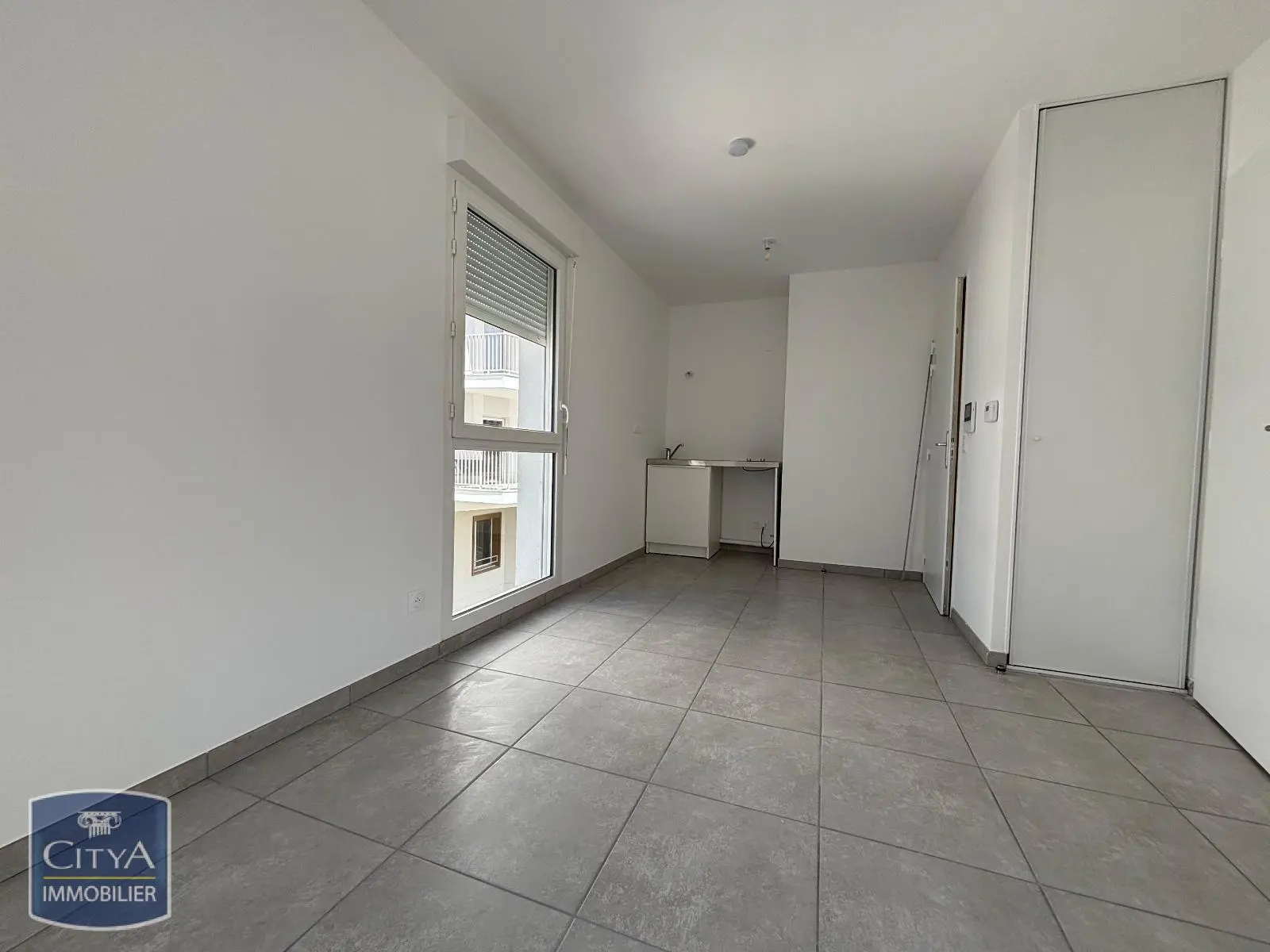 Photo 2 Appartement 1 pièce 20m²