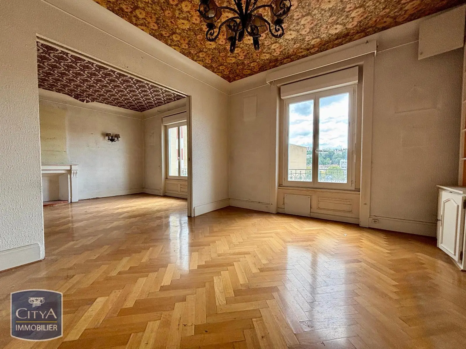Photo 2 Appartement 7 pièces 163m²