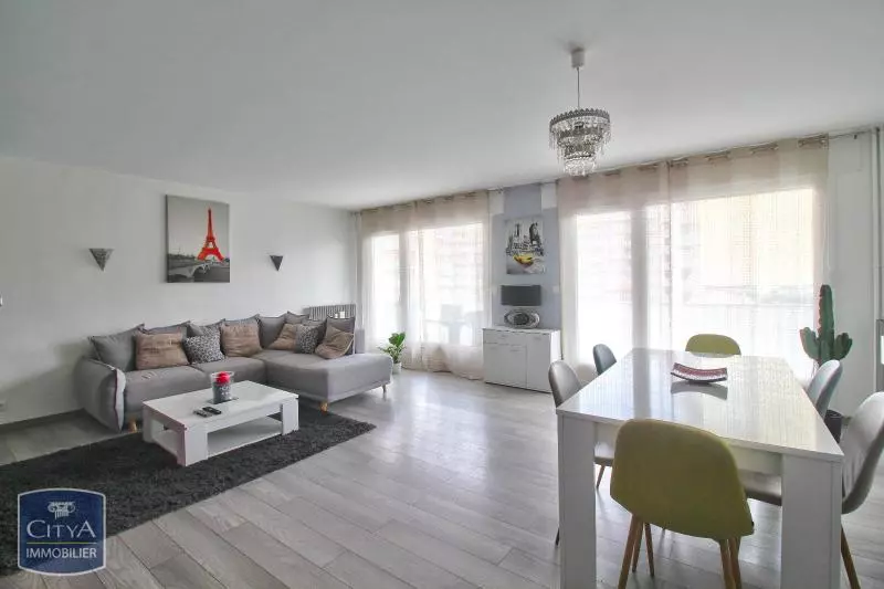 Illustration pour Appartement 5 pièces 97.43m² Photo Appartement 5 pièces 97.43m²