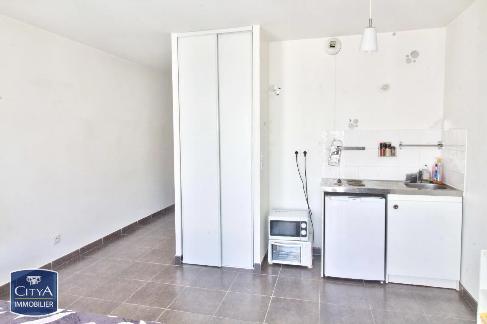 Photo 3 Appartement 1 pièce 25.39m²