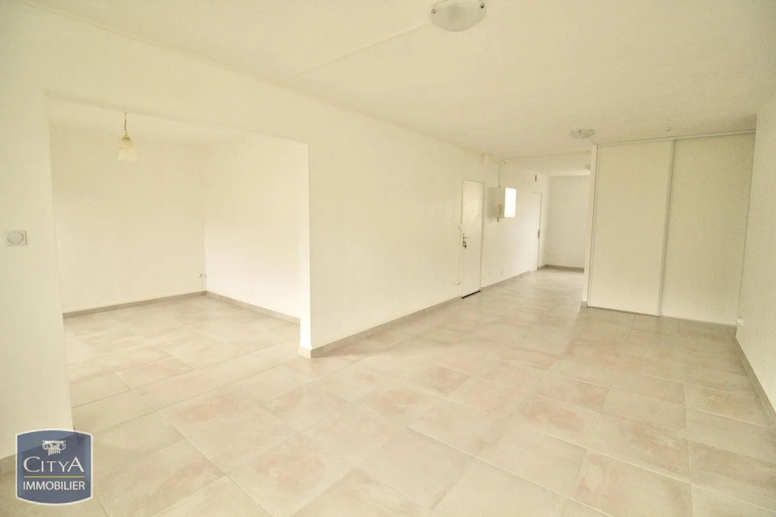 Photo 1 Appartement 4 pièces 79.28m²