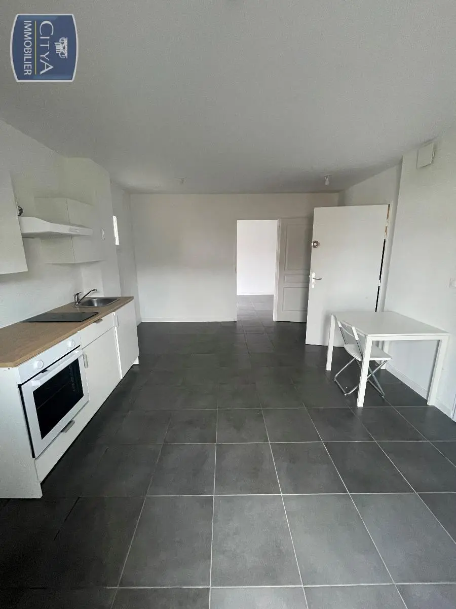 Photo 5 Appartement 1 pièce 39.84m²