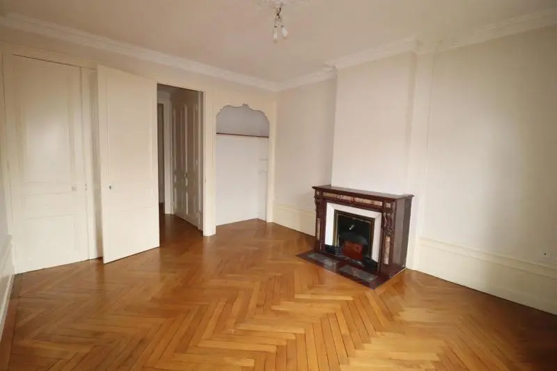 Photo 5 Appartement 4 pièces 120.81m²