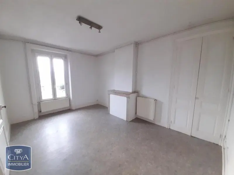 Photo 2 Appartement 1 pièce 33.03m²