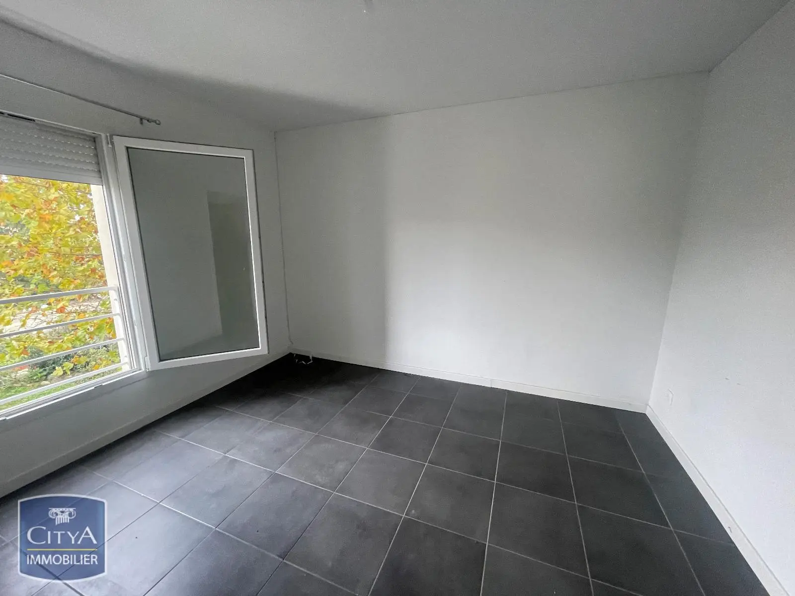 Photo 3 Appartement 1 pièce 39.84m²