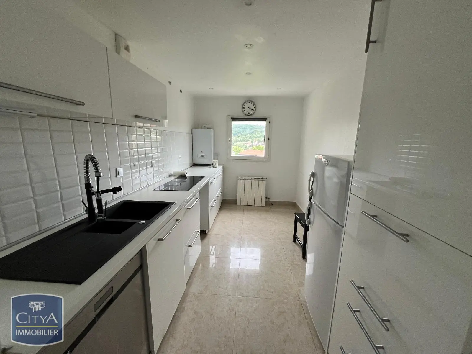 Photo 1 Appartement 4 pièces 86.24m²