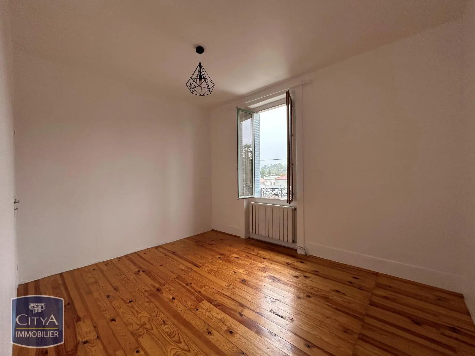Photo 1 Maison 5 pièces 103.78m²