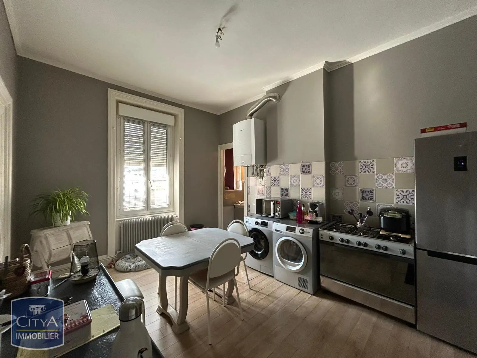 Photo 1 Appartement 3 pièces 98m²