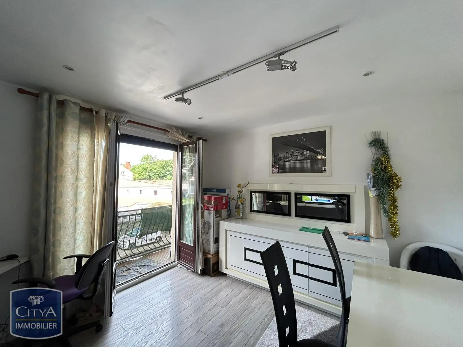 Photo 2 Appartement 4 pièces 81m²