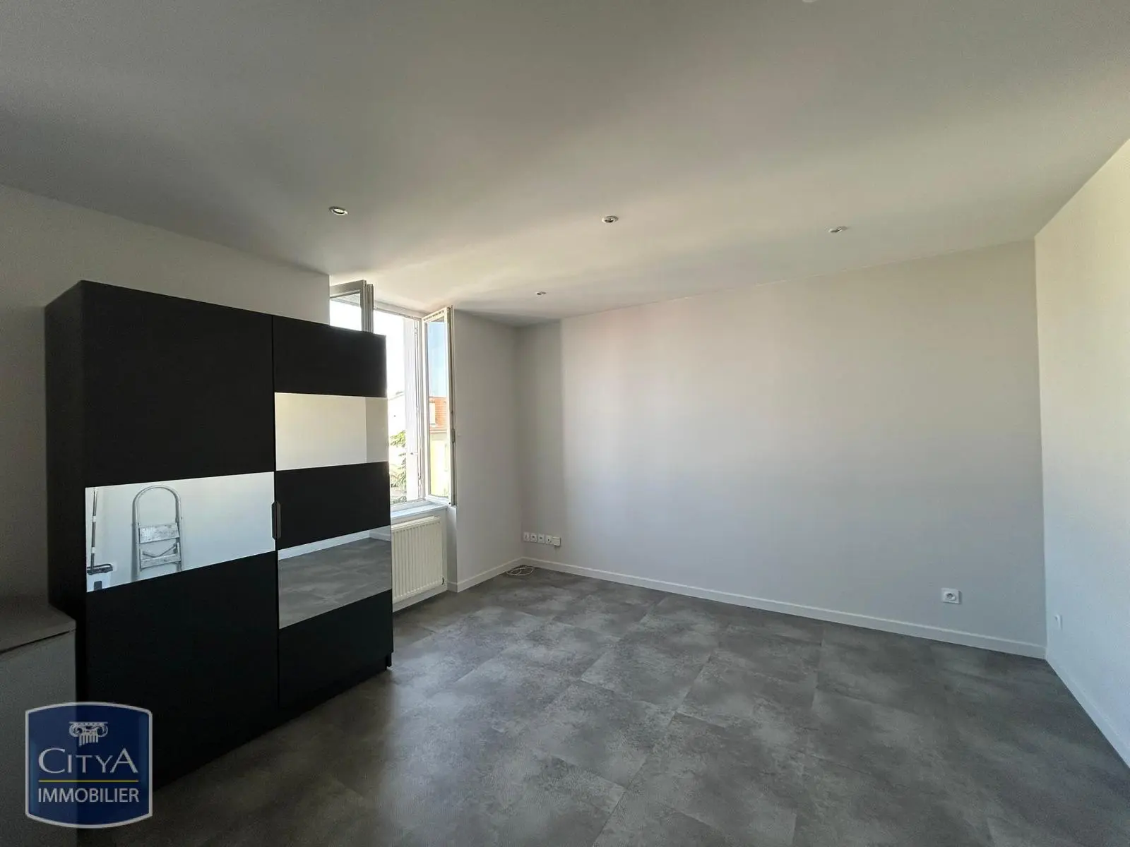 Photo 1 Appartement 2 pièces 42.17m²