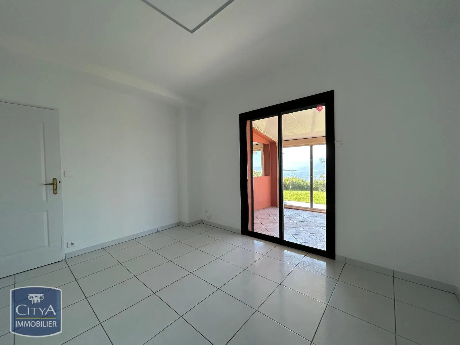 Photo 8 Maison 4 pièces 120.58m²