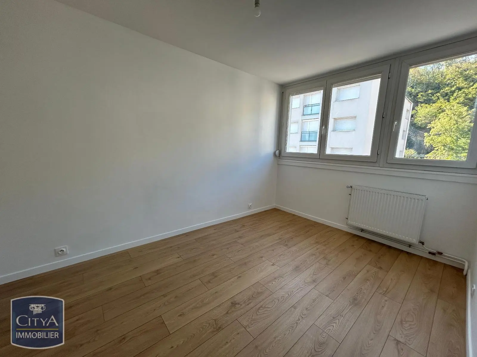 Photo 3 Appartement 4 pièces 76.56m²