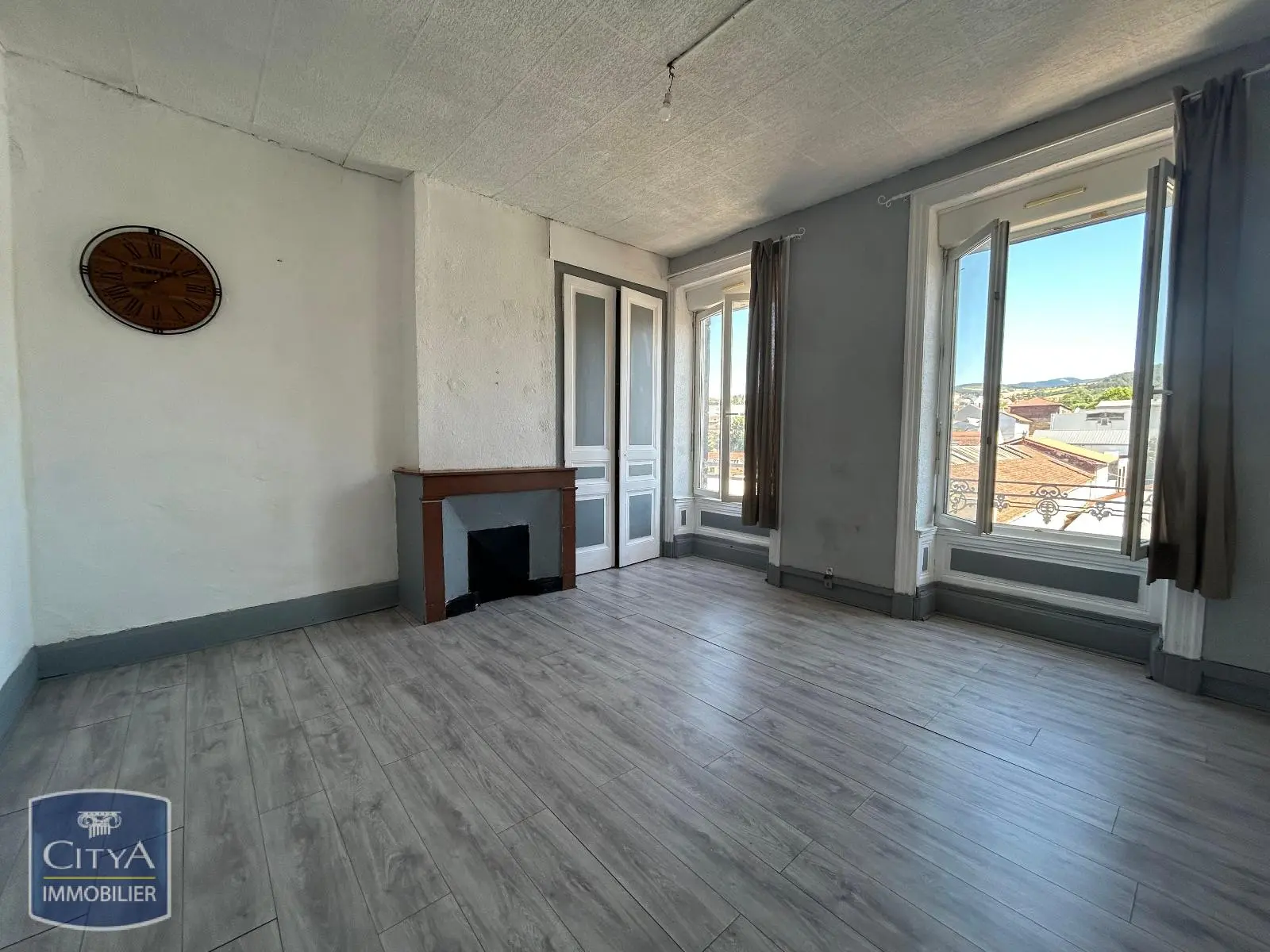 Photo 1 Appartement 5 pièces 99.84m²