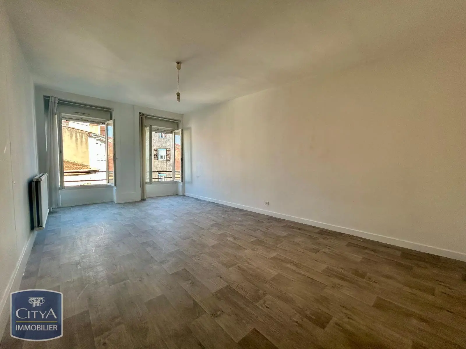 Photo 1 Appartement 3 pièces 96.43m²