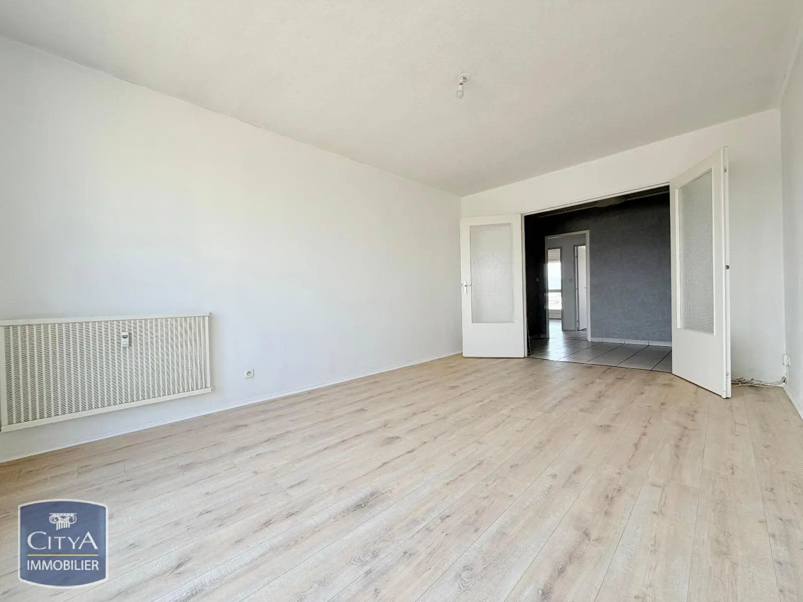 Photo 2 Appartement 4 pièces 75.16m²