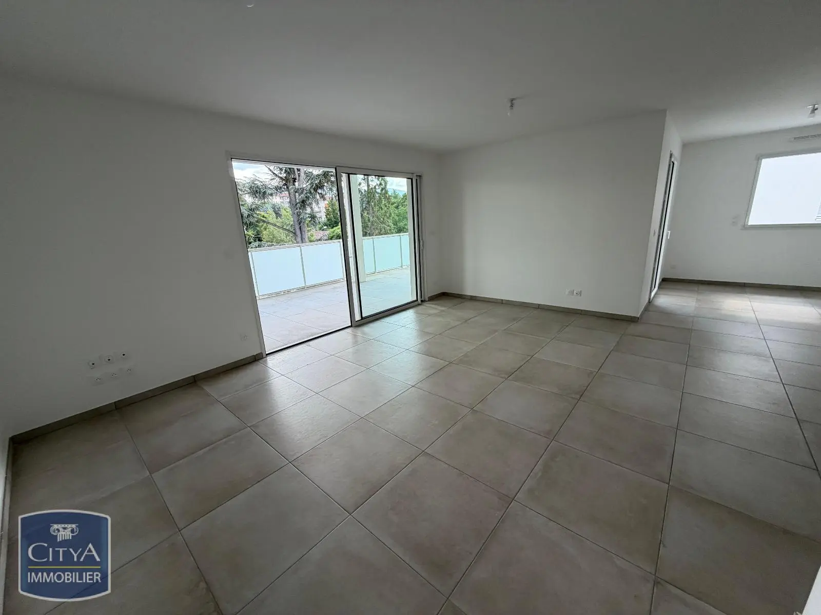 Photo 3 Appartement 4 pièces 99.4m²