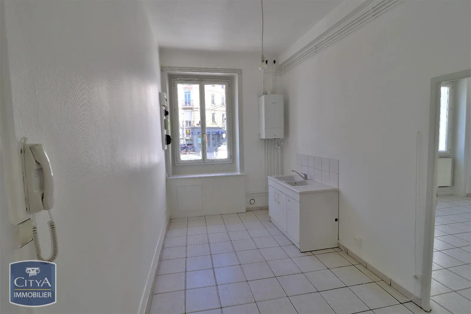 Photo 1 Appartement 1 pièce 35.38m²