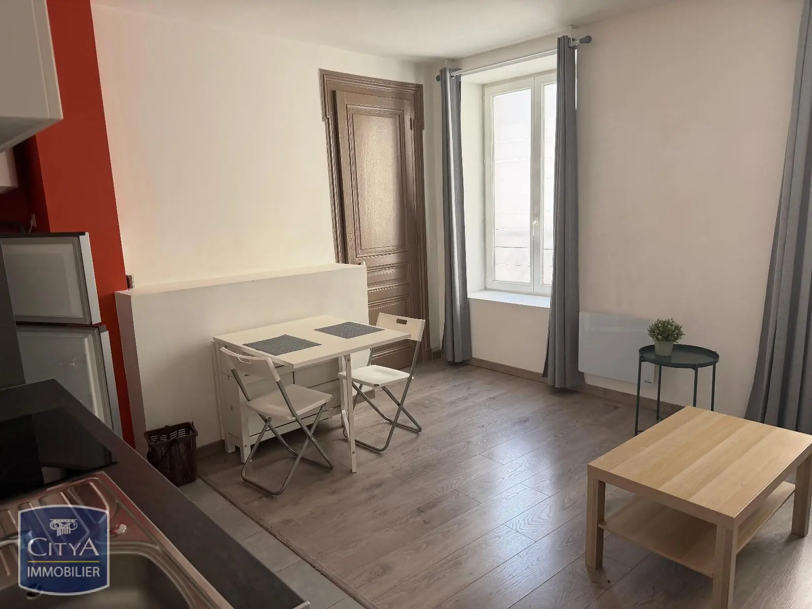 Photo 2 Appartement 1 pièce 24.95m²