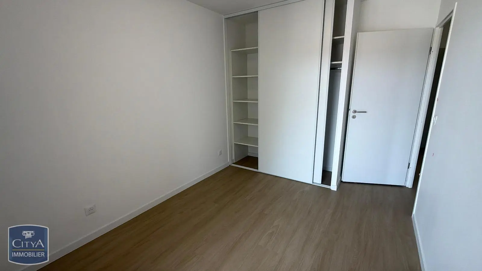 Photo 3 Appartement 5 pièces 120.54m²