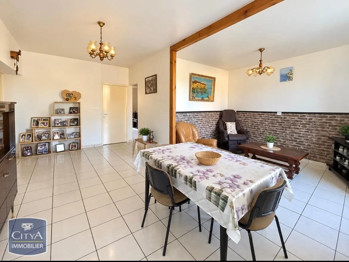 Photo 1 Appartement 4 pièces 84.5m²