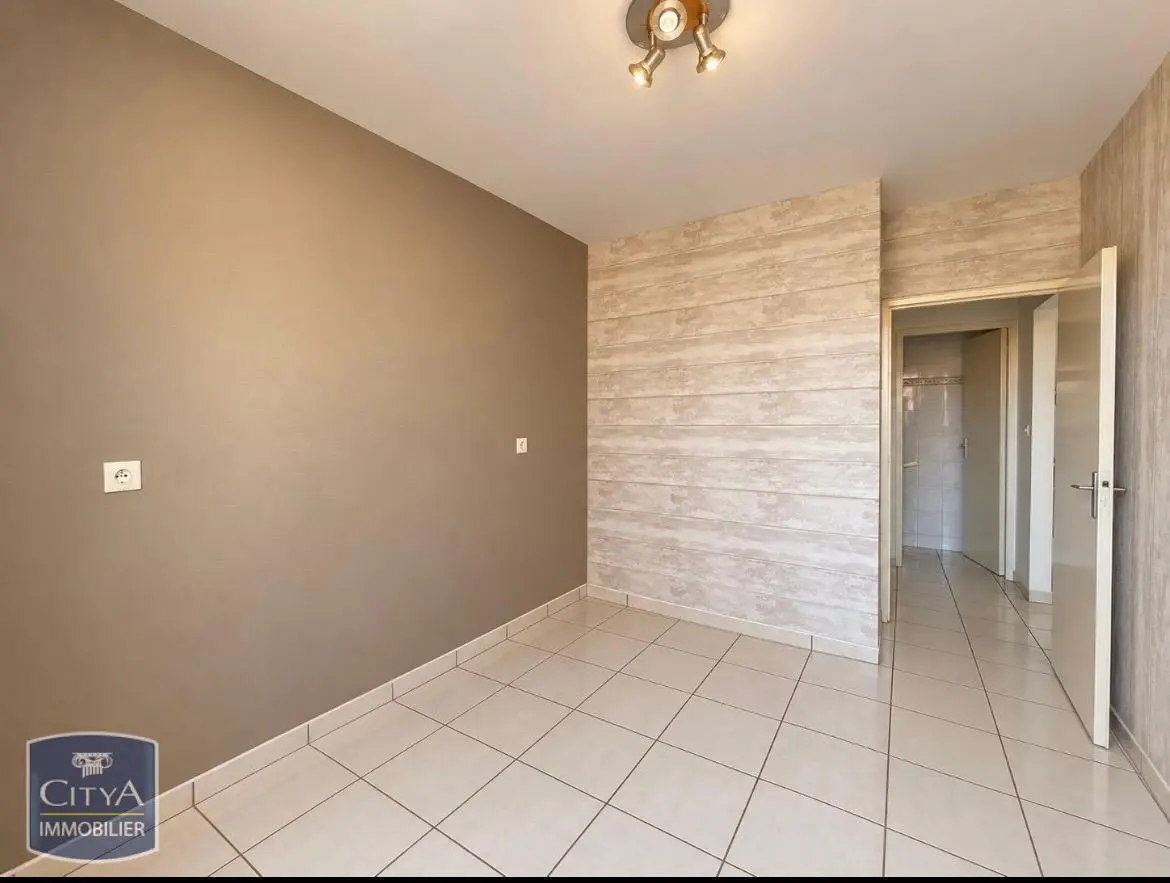 Photo 3 Appartement 4 pièces 84.5m²