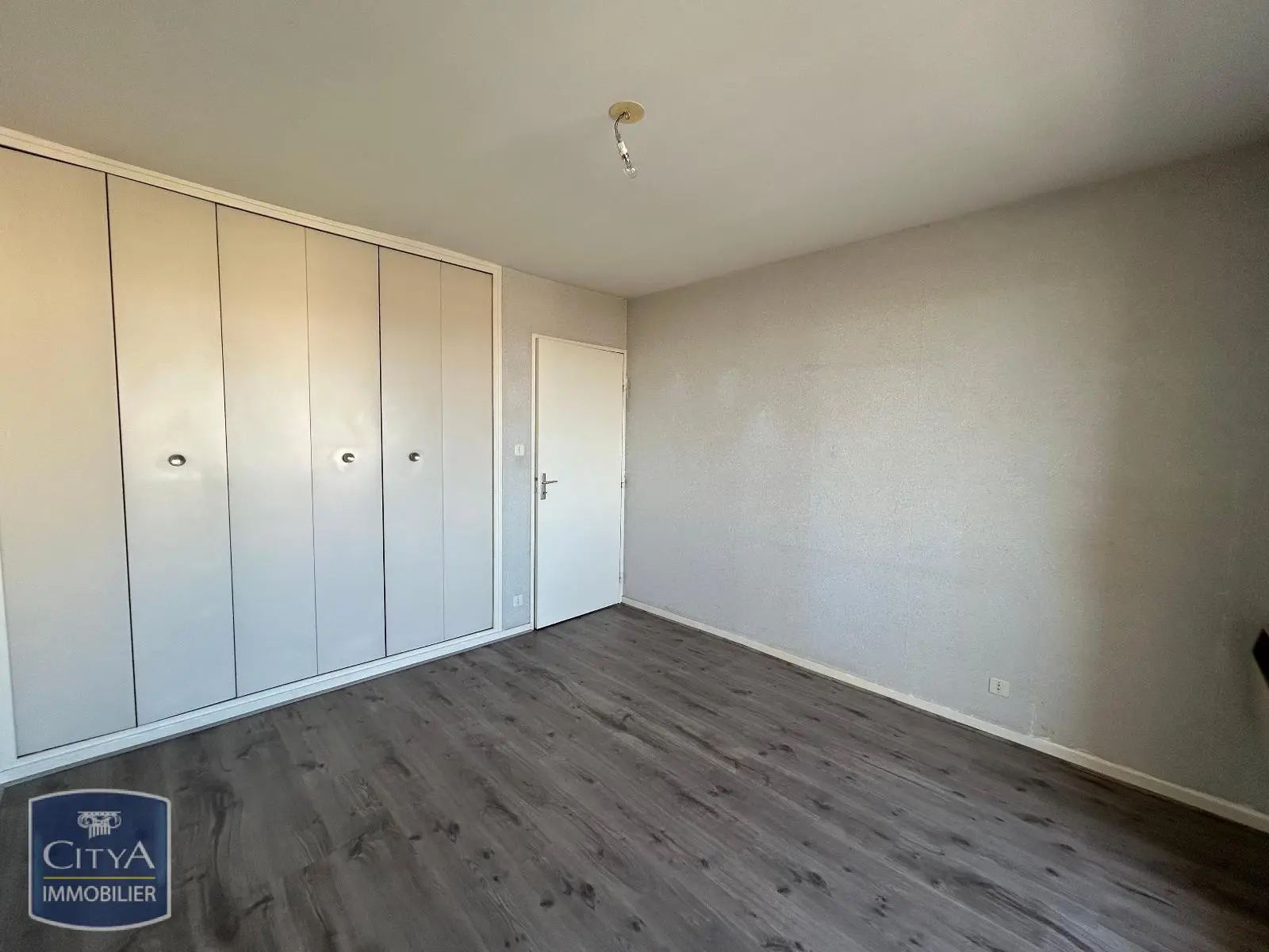 Photo 4 Appartement 4 pièces 84.59m²