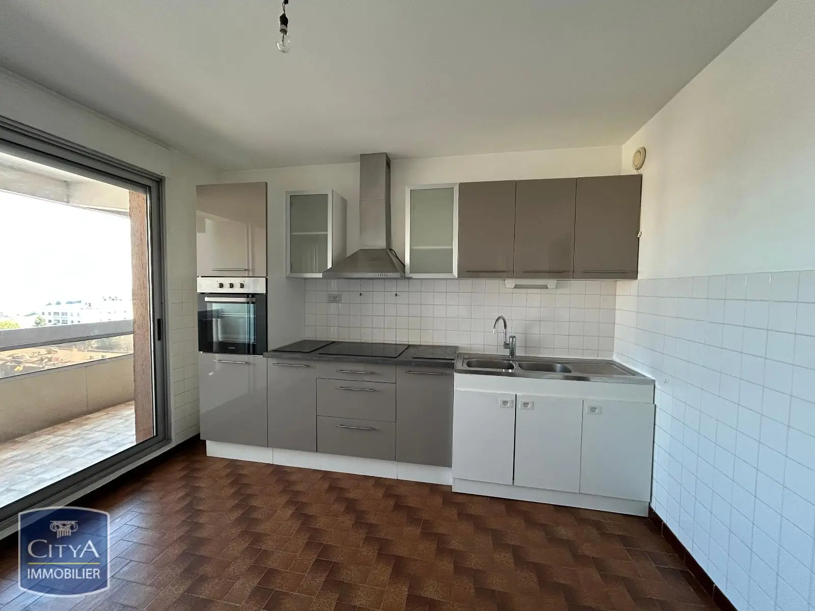 Photo 2 Appartement 4 pièces 84.59m²