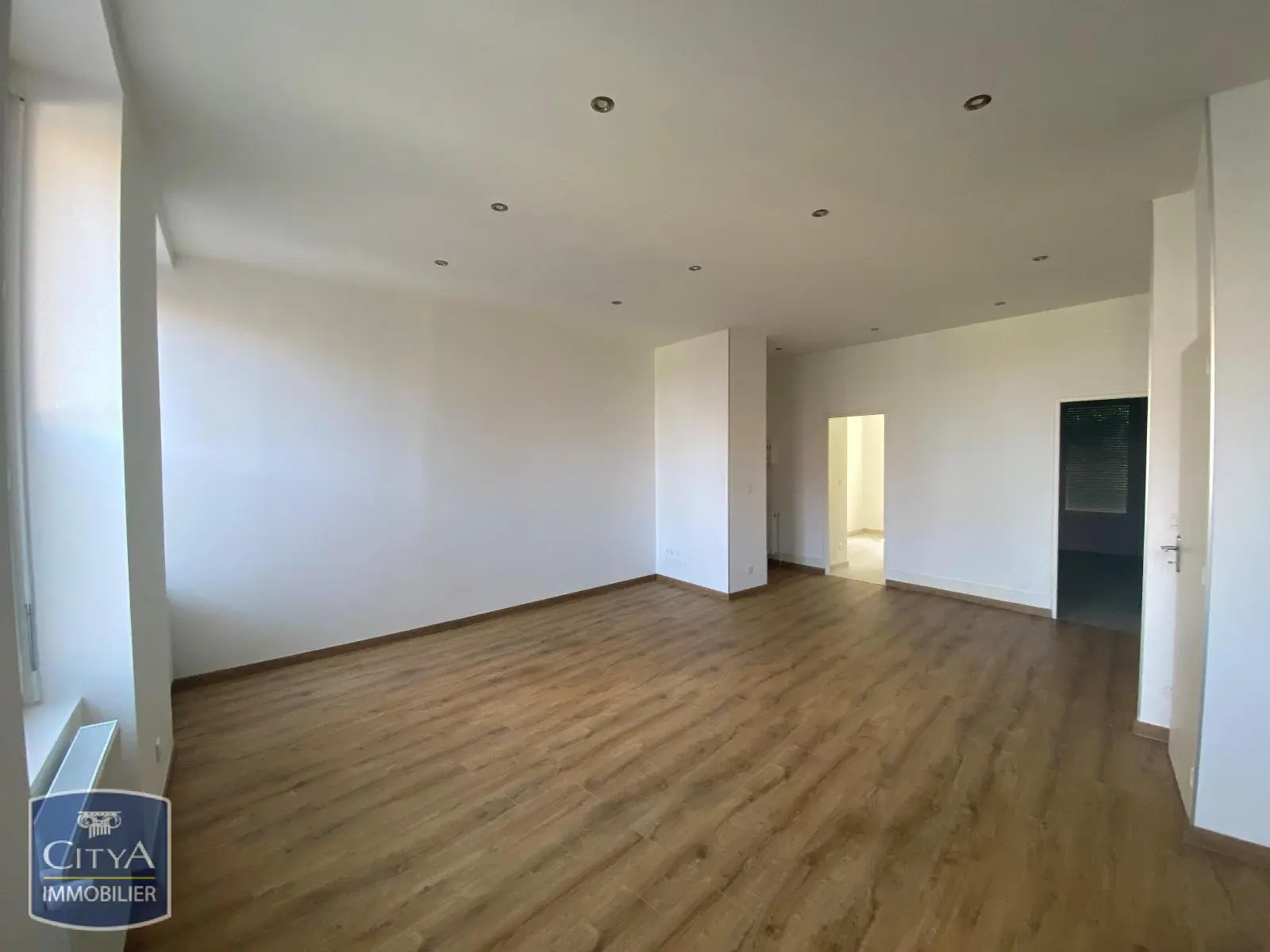 Photo 2 Appartement 3 pièces 61.58m²