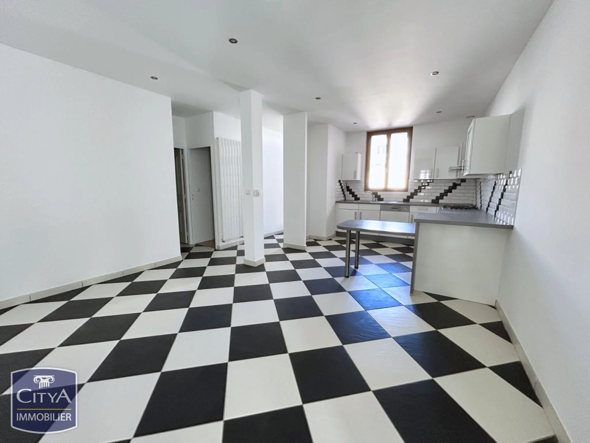 Photo 1 Appartement 3 pièces 56.16m²