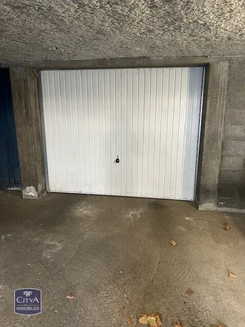 Photo 1 Parking 12.5m²