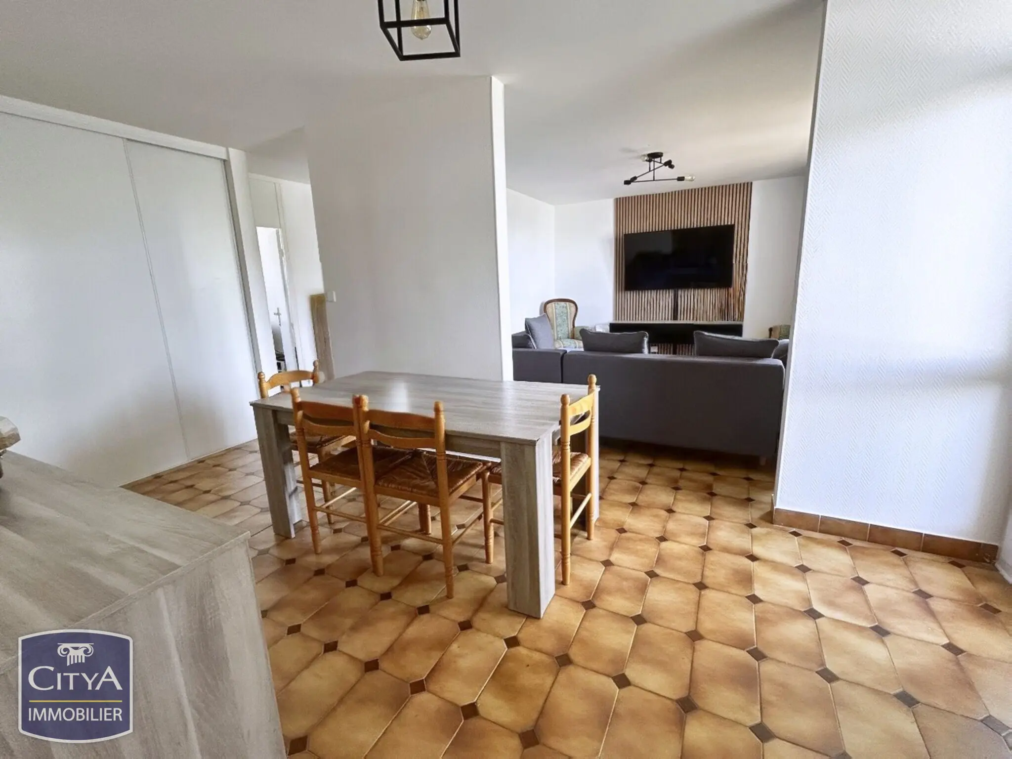 Photo 6 Appartement 5 pièces 98m²