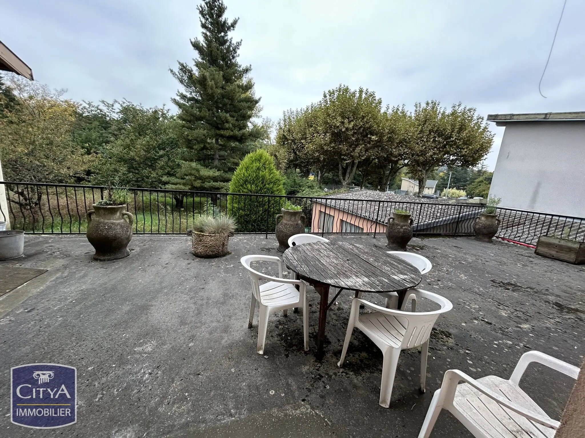 Photo 6 Immeuble 275m²