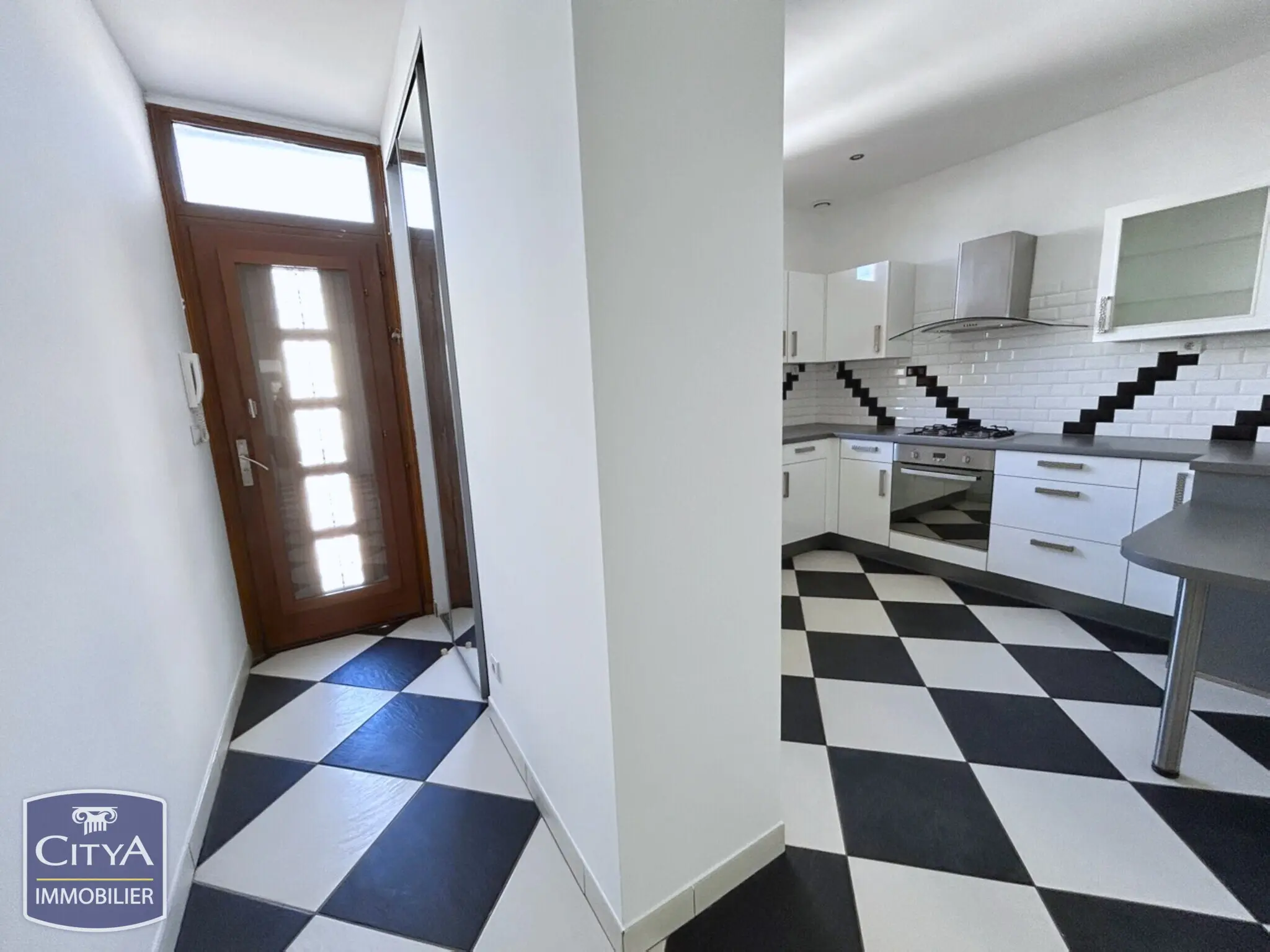Photo 3 Appartement 3 pièces 56.16m²