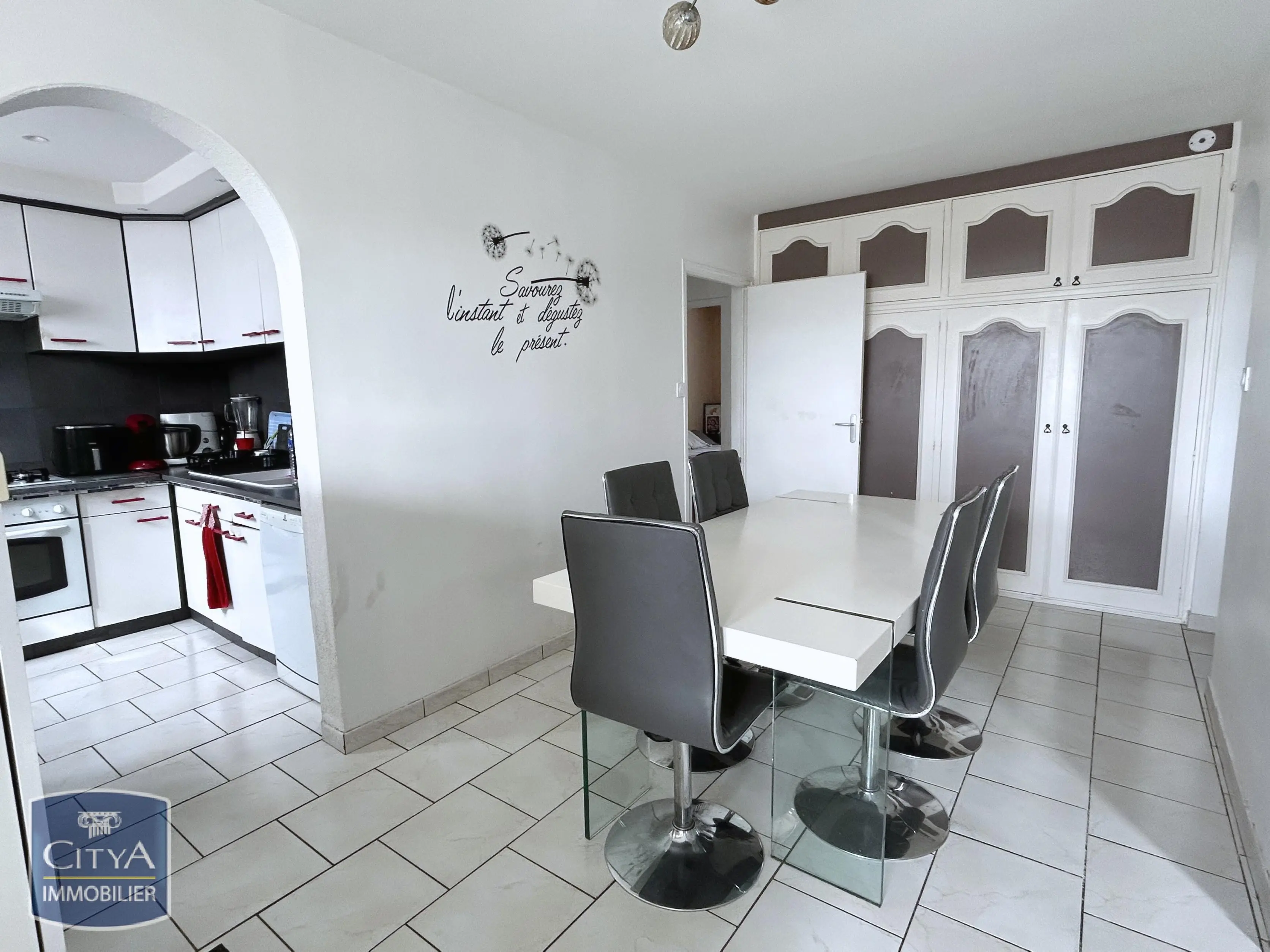 Photo 6 Appartement 5 pièces 79m²