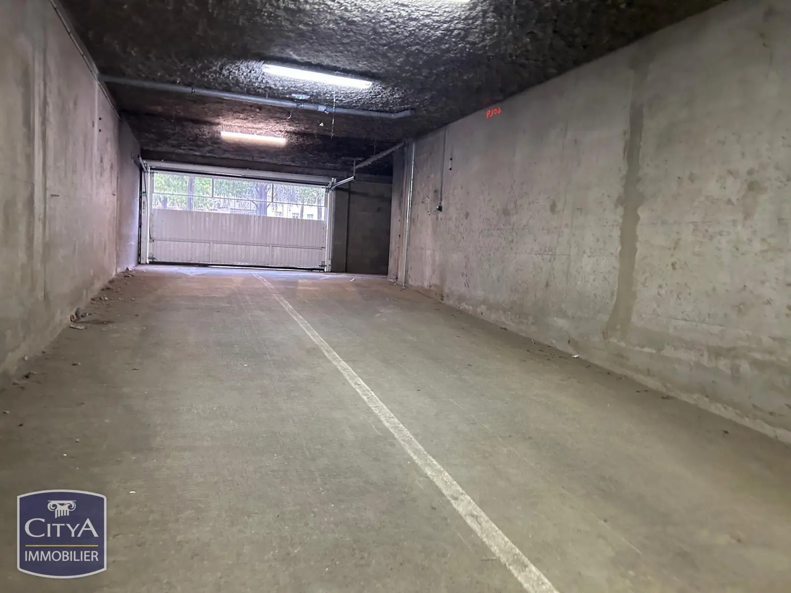 Photo 3 Parking 117m²