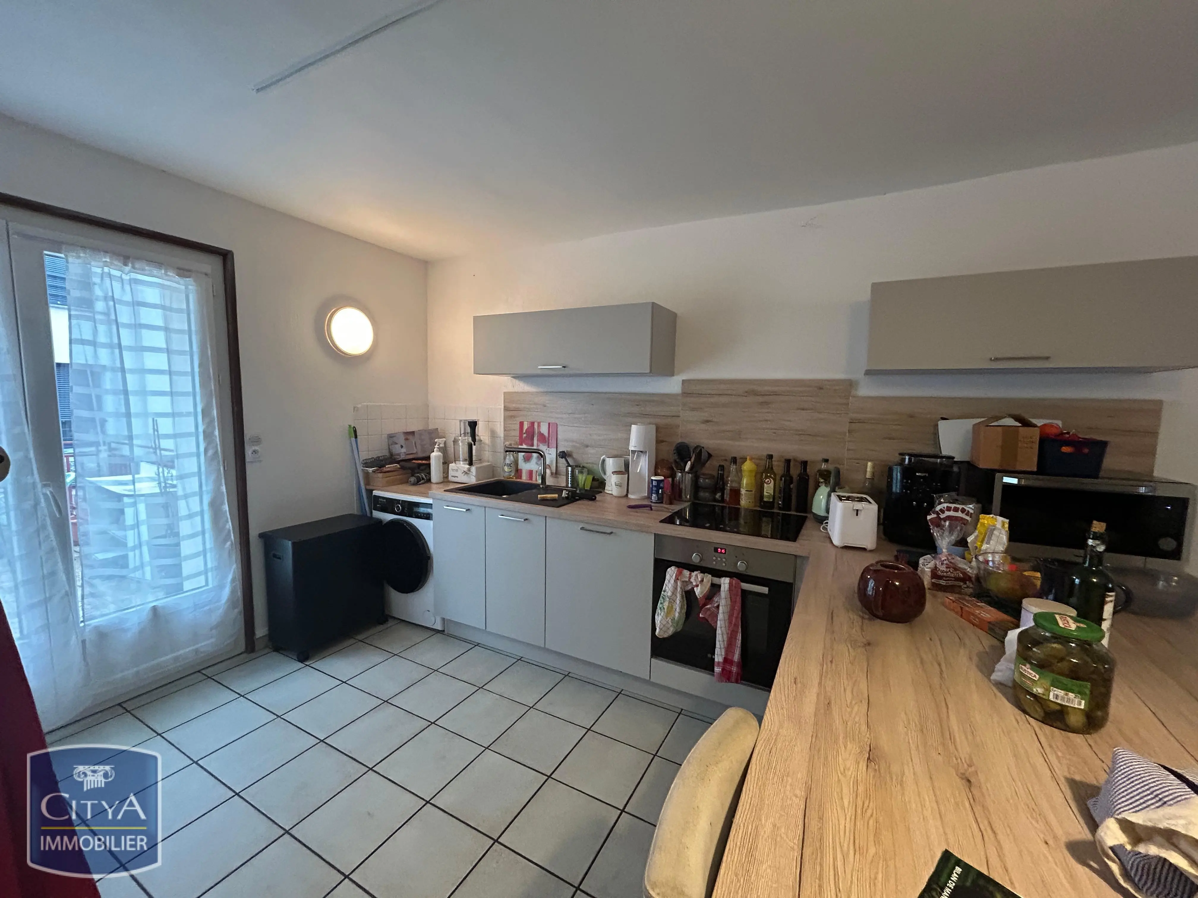 Photo 4 Immeuble 150m²