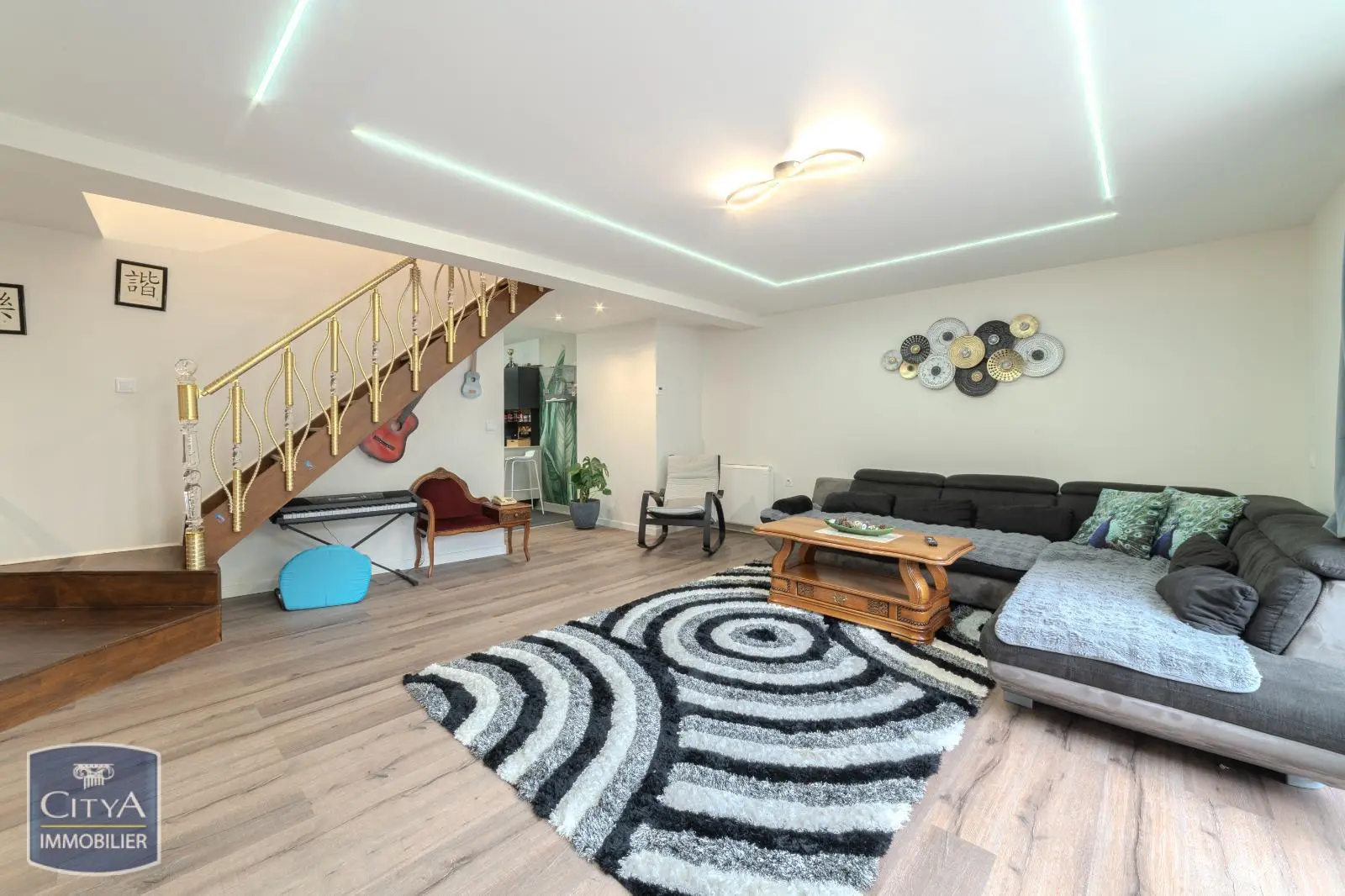 Photo 3 Maison 4 pièces 147m²