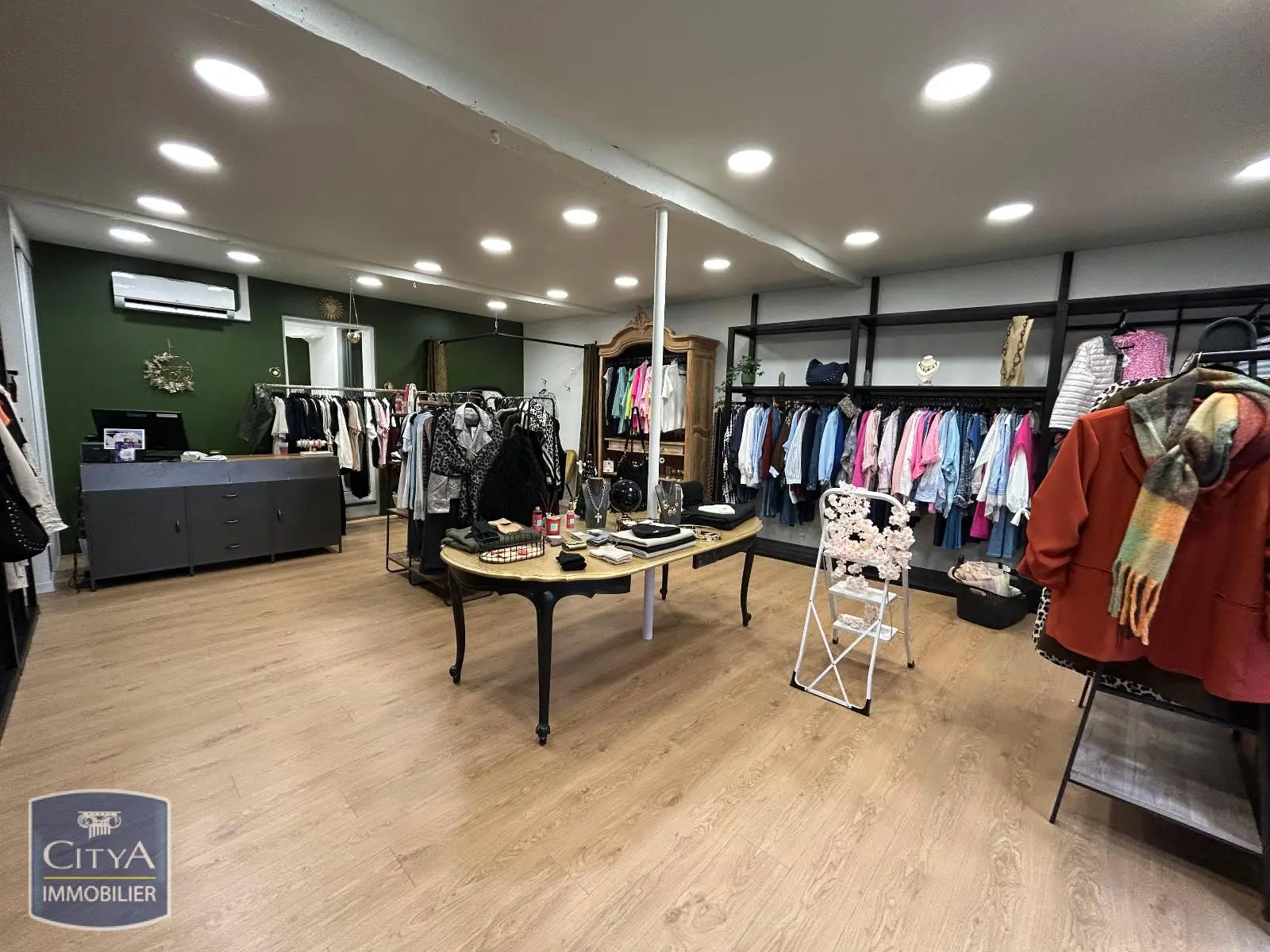 Photo 10 Immeuble 150m²